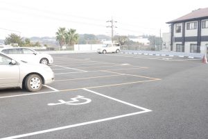 大型駐車場